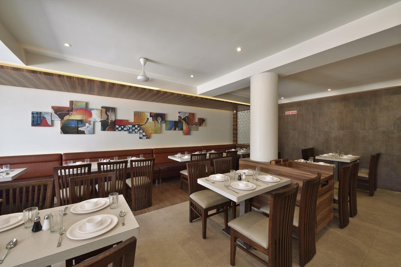 The Eastern Hotel Ankleshwar Exterior foto